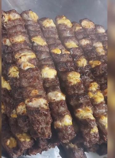 عکس تهیه غذا و خانه آشپزی سناتور