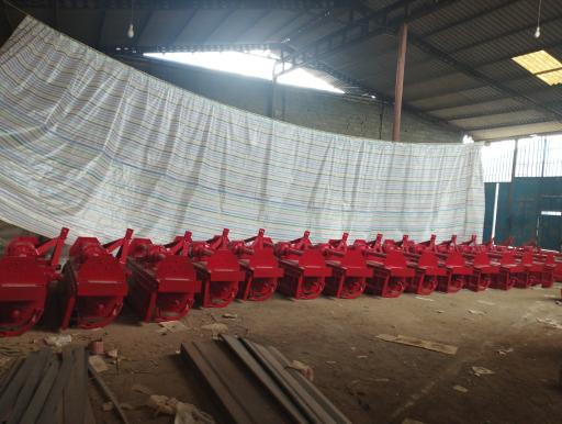 عکس تولید ماشین آلات کشاورزی گروه صنعتی مازندران