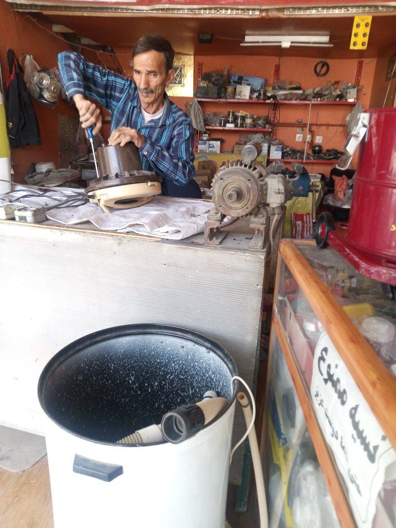 عکس تعمیرگاه لوازم خانکی یگانه