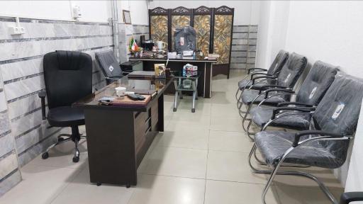 عکس مشاور املاک شهابستان