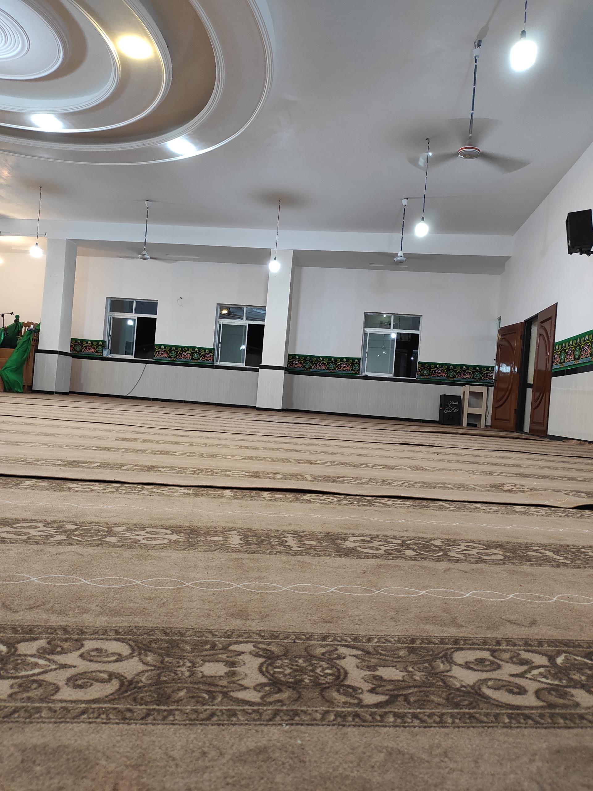 عکس تکیه و حسینیه بالاکولا