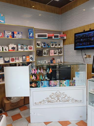 عکس محصولات فرهنگی فیلم شب (شعبه مرکزی)