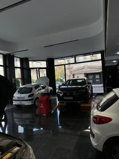 عکس مجتمع تعمیرگاهی راغبی (شعبه مرکزی)