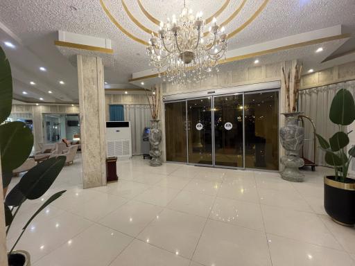 عکس هتل گامبرون کیش