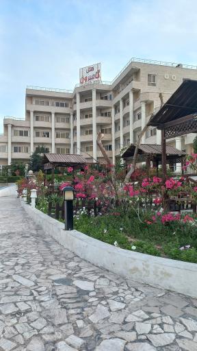 عکس هتل گامبرون کیش