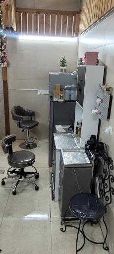 عکس سالن زیبایی گل شب بو