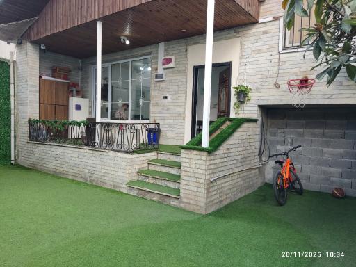 عکس مدرسه متوسطه اول پسران قهرمان 