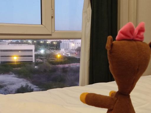 عکس هتل گامبرون کیش