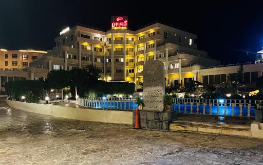 عکس هتل گامبرون کیش