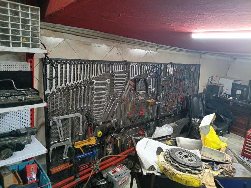 عکس تعمیرگاه محمد حیدری