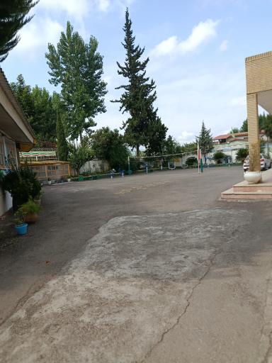 عکس دبیرستان دخترانه شیوا