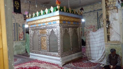 عکس امام زاده بی بی نازبانو