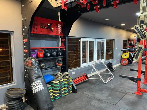 عکس باشگاه تخصصی تناسب اندام آی جیم