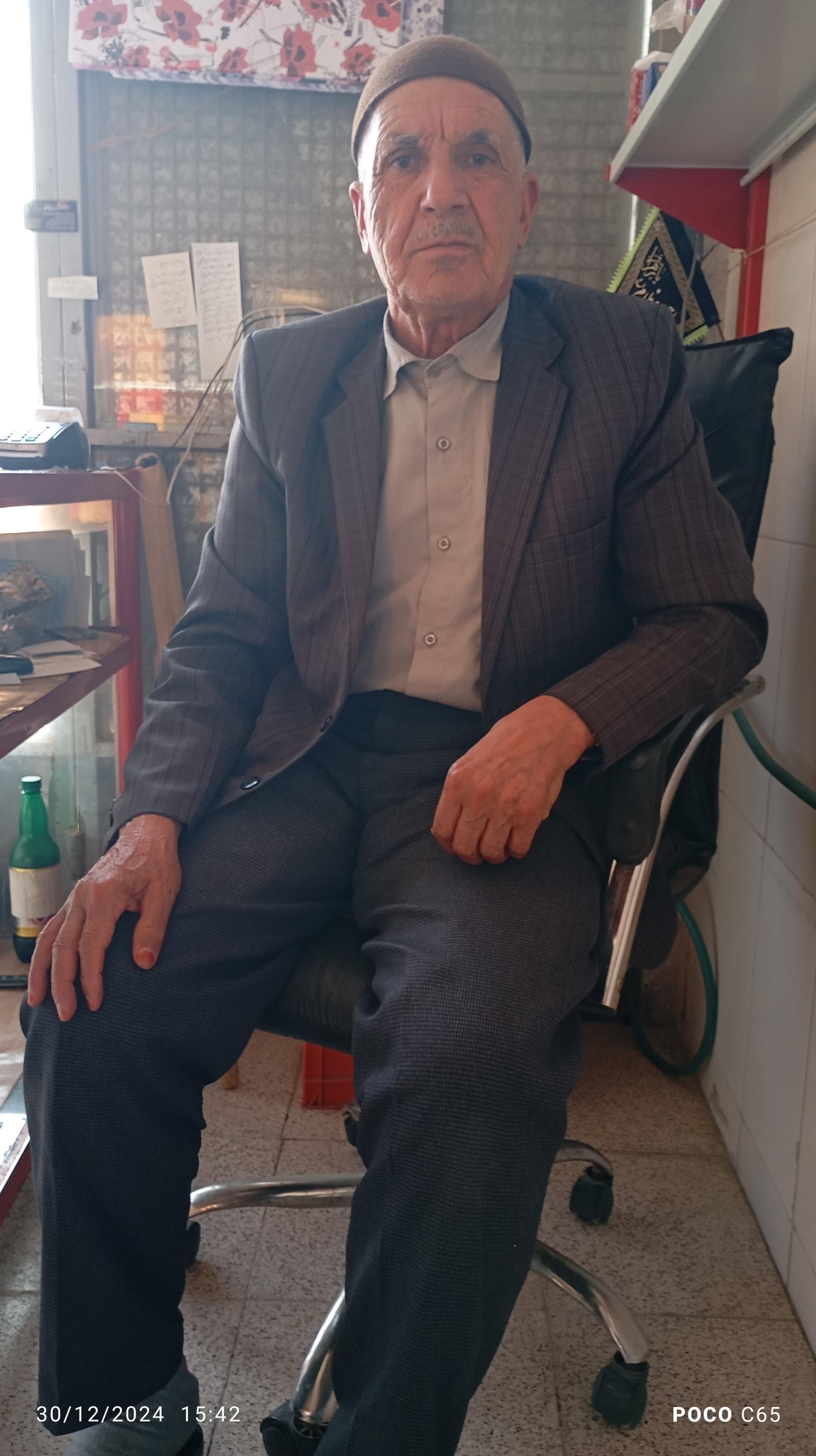 عکس خواربار فروشی ملاحسین قربانی