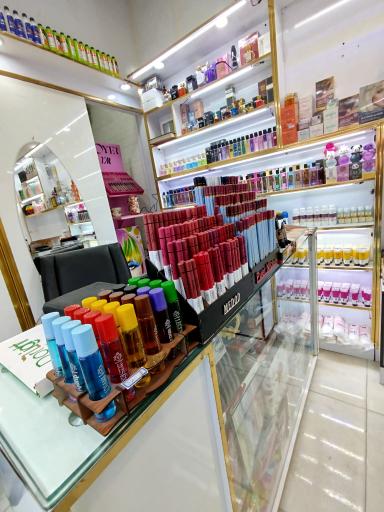 عکس لوازم آرایشی هلن 