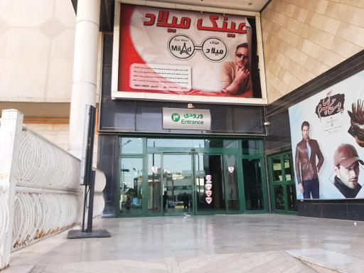 عکس درب ورودی ۳ مجتمع تجاری گردشگری الماس شرق 