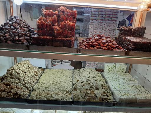 عکس پخش خرمای سجاد عرار