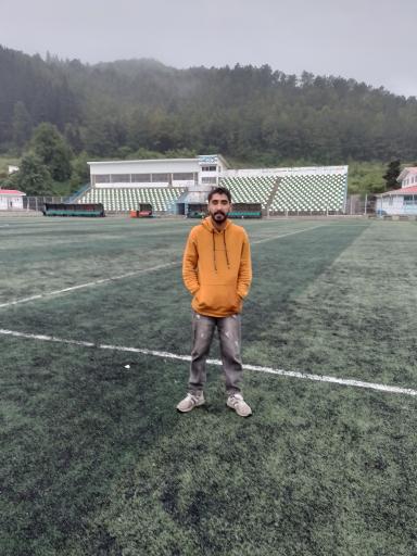 عکس مجموعه ورزشی پوریای ولی