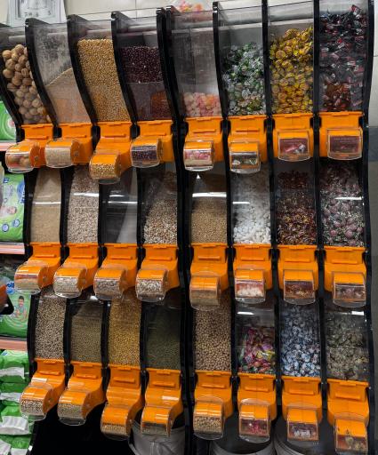 عکس بلک مارکت سیاح‌پور