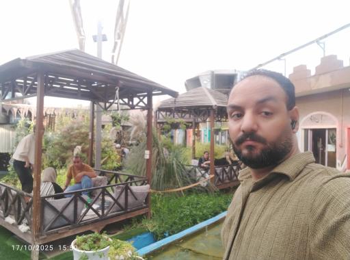 عکس باغ رستوران هفت خوان