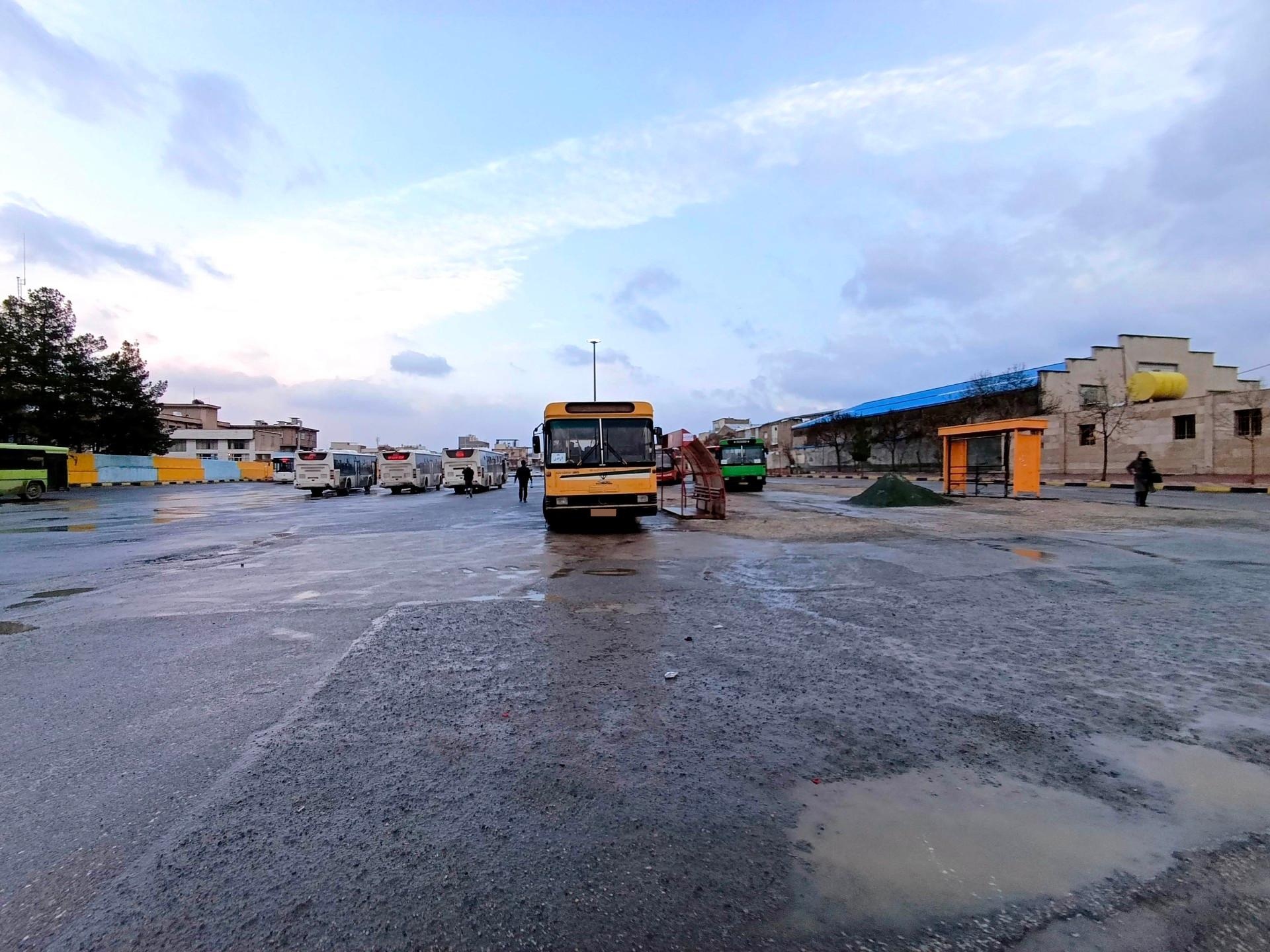 عکس ترمینال سازمان اتوبوسرانی کرمانشاه