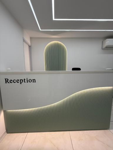 مرکز لیزر و زیبایی سوین