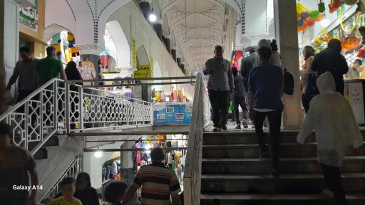 عکس بازار بزرگ ری