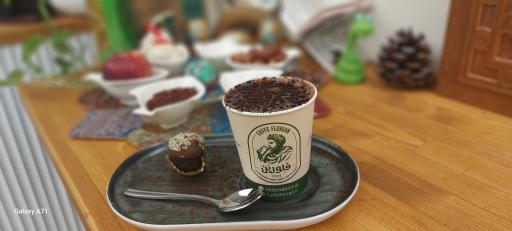 عکس کافه فلورین