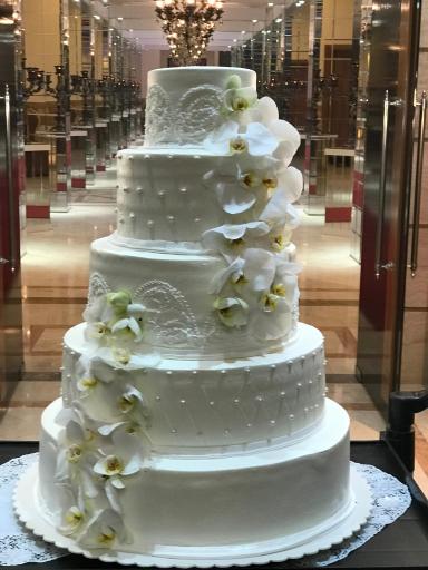 عکس تالار پذیرایی هشت بهشت