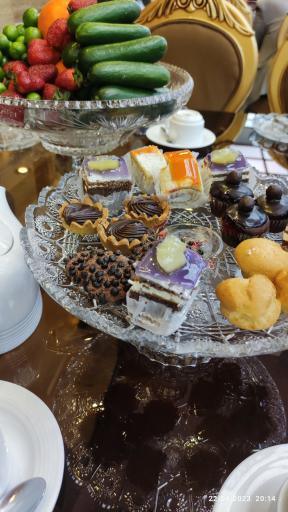 تالار پذیرایی هشت بهشت