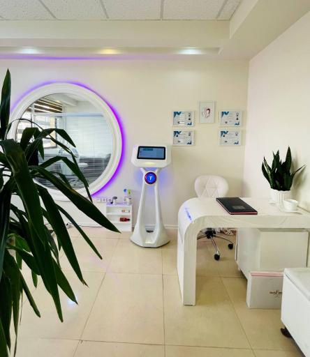 عکس کلینیک جلوه