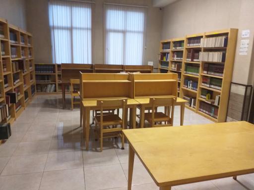 عکس کتابخانه بنیاد نهج البلاغه