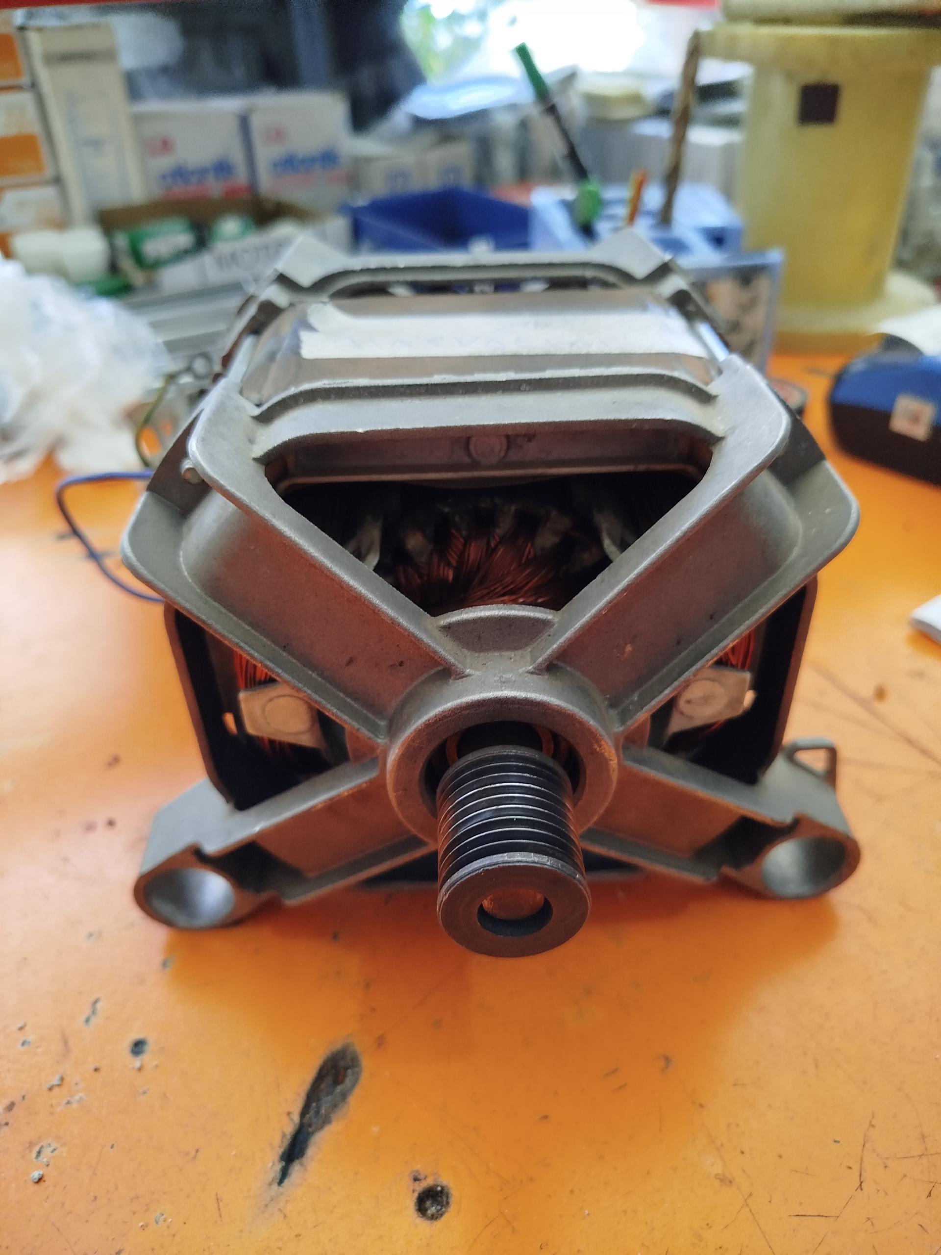 عکس تعمیرگا لوازم خانگی مولانی