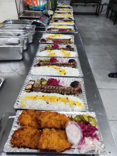 عکس کترینگ غذای ایل دا