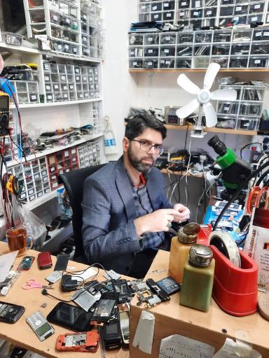 عکس تعمیرات موبایل امیر (امیر سلیمانی)