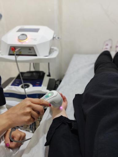 عکس فیزیوتراپی موحدی