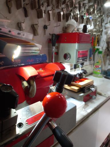 عکس قفل وکلیدمحمدشمرونی