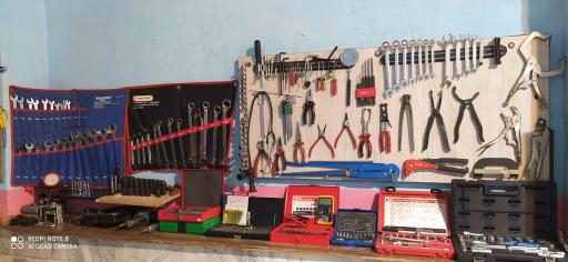 عکس تعمیرگاه تخصصی کارینا 