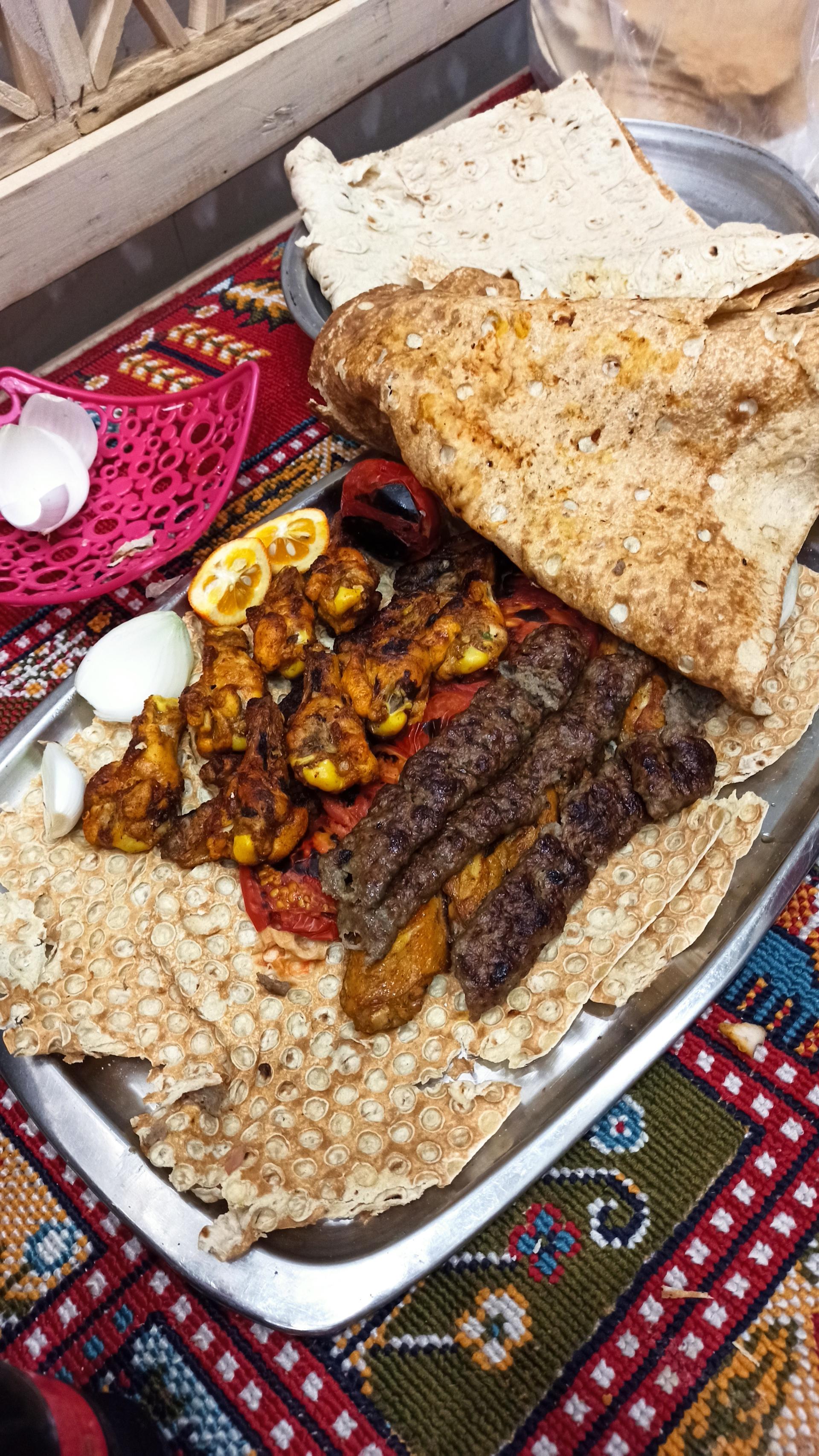 عکس کباب سرای مال کَنون 