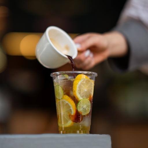 کافه قنادی جینجی