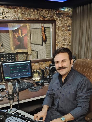 عکس استودیو ژیلەمو صلاح خضری