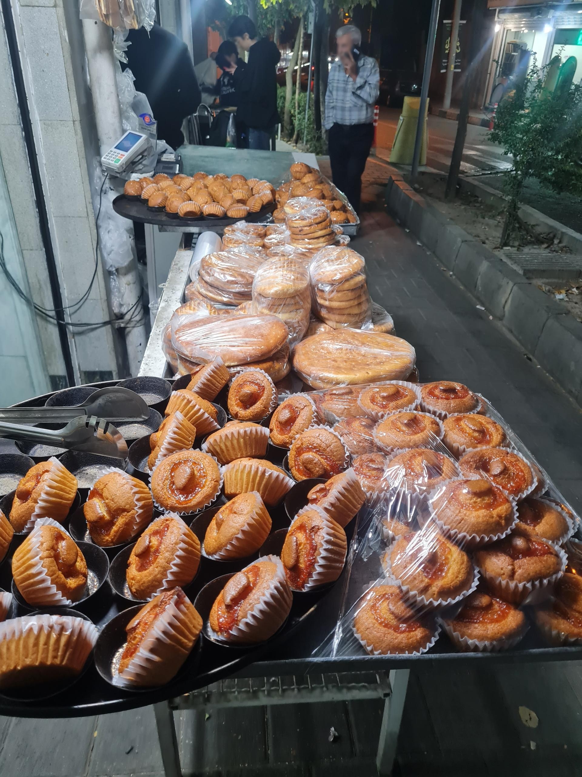 عکس کیک کلوچه دونان