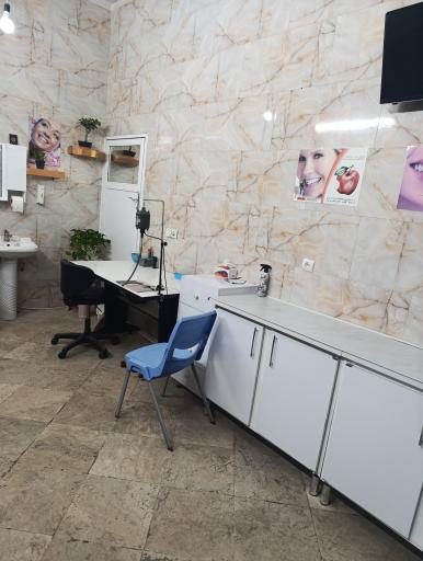 عکس لابراتوار دندانسازی گشتی