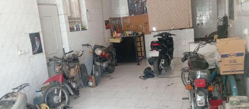 عکس تعمیرگاه موتور سازی عرب