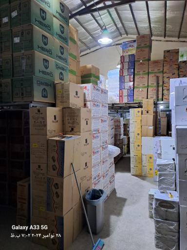 عکس پخش ظروف یکبار مصرف پاکدشت پلاست