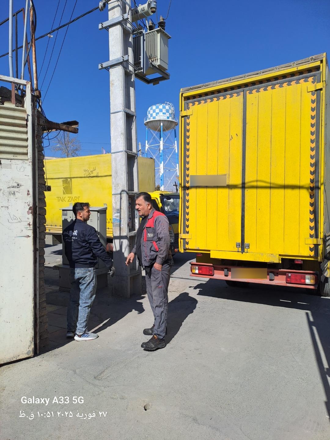 عکس پخش ظروف یکبار مصرف پاکدشت پلاست