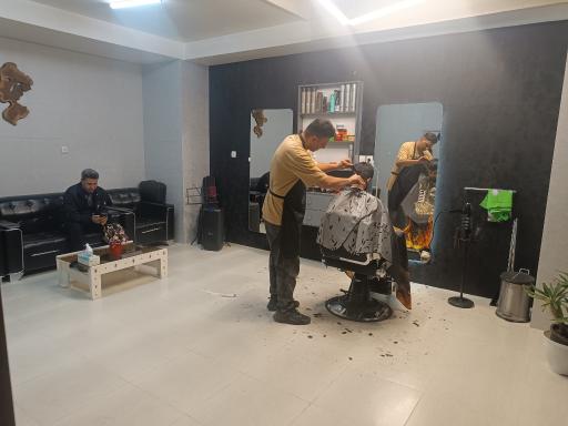 عکس پیرایش هارمونی