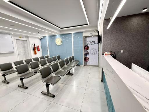 مطب دندان پزشکی دکتر توسلی