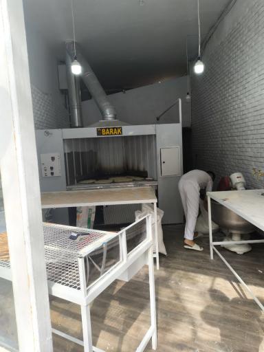 عکس نانوایی بربری سنتی 