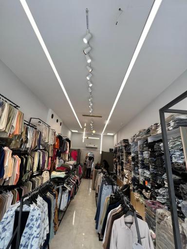 فروشگاه لباس زنانه رادمزون